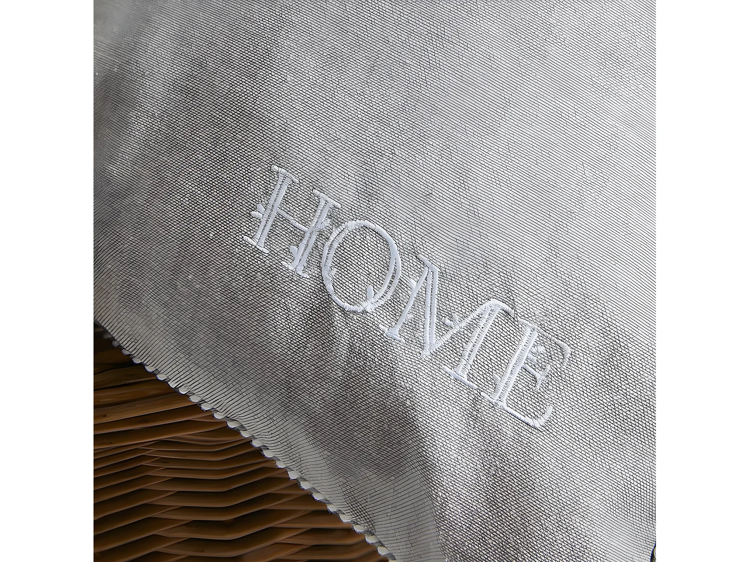 Coussin brodé avec appliques, garniture incluse, 100% coton. M/HomeGris.15 40x40cm