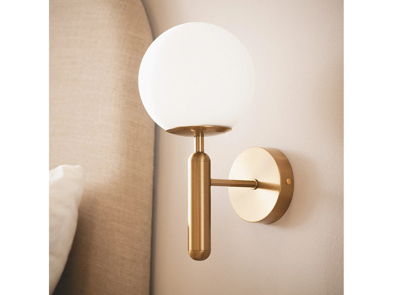 Lámpara de Pared Metal y Cristal Oto Dorado