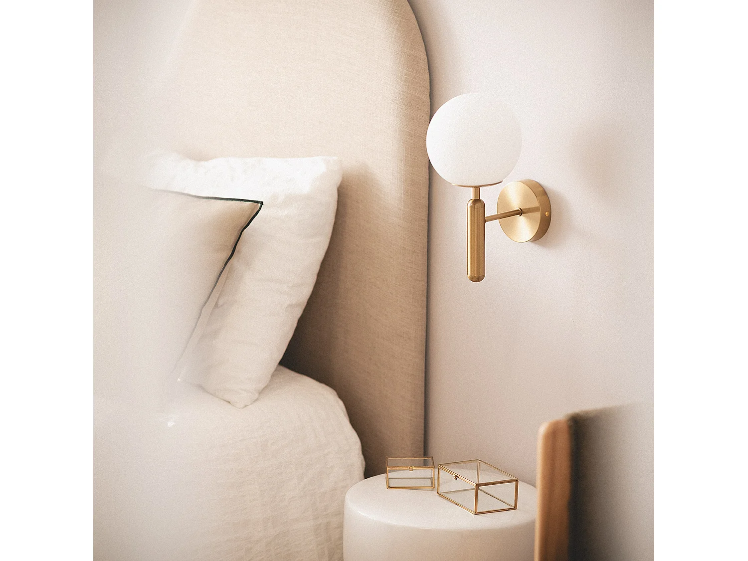 Lámpara de Pared Metal y Cristal Oto Dorado