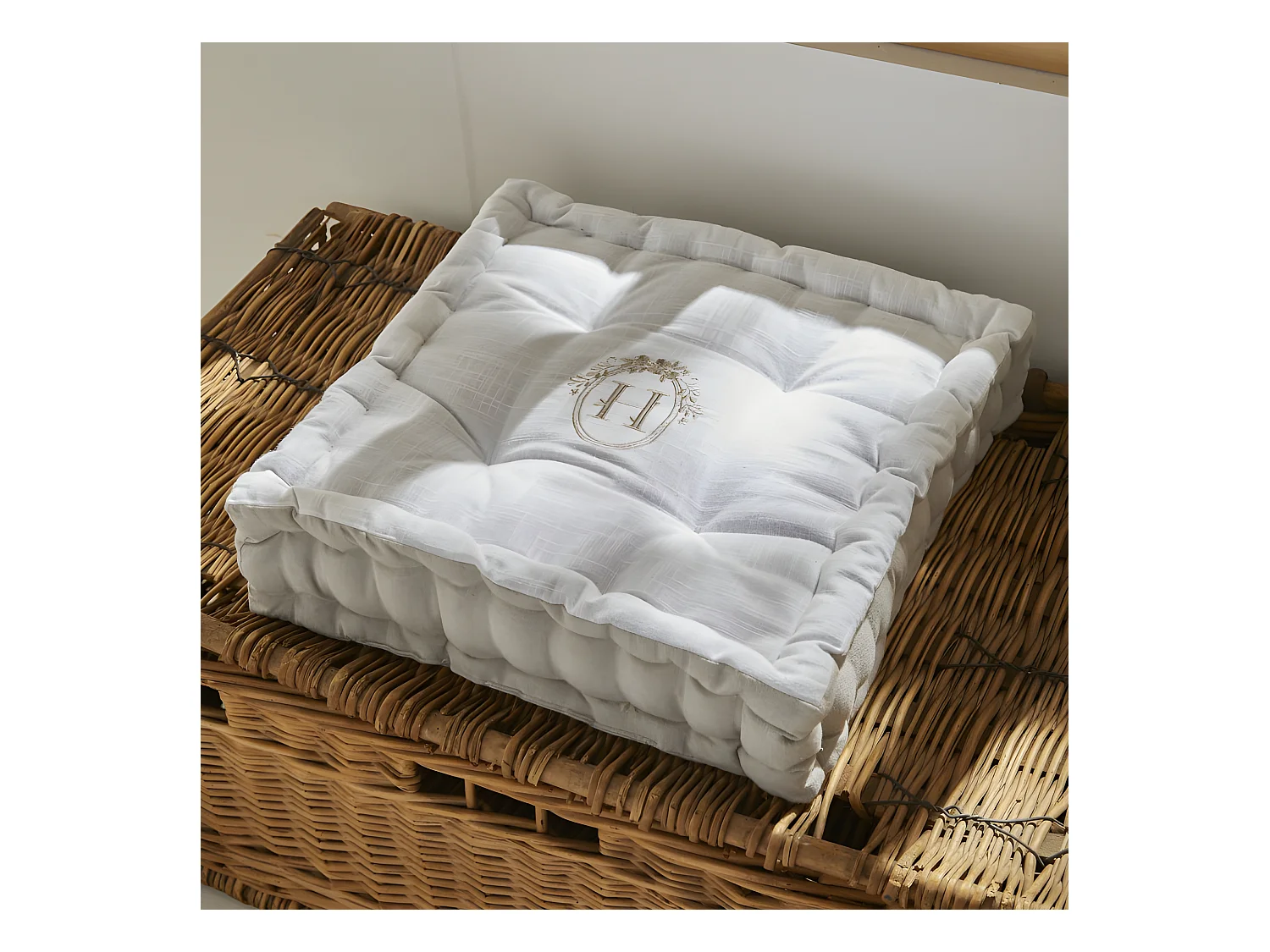 Sol brodé ou coussin de palette, 100% coton. M/HomeLinen.03 40x40x10cm