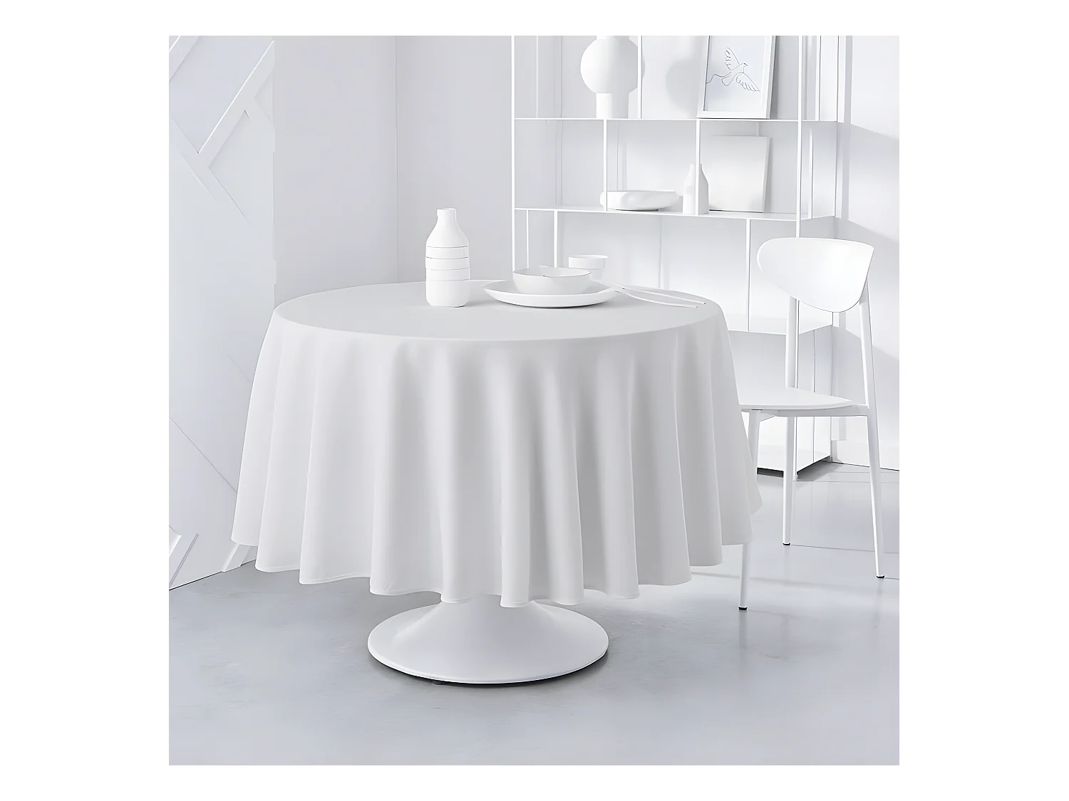 Nappe ronde 100% polyester de couleurs unies. Diamètre 180cm Blanc