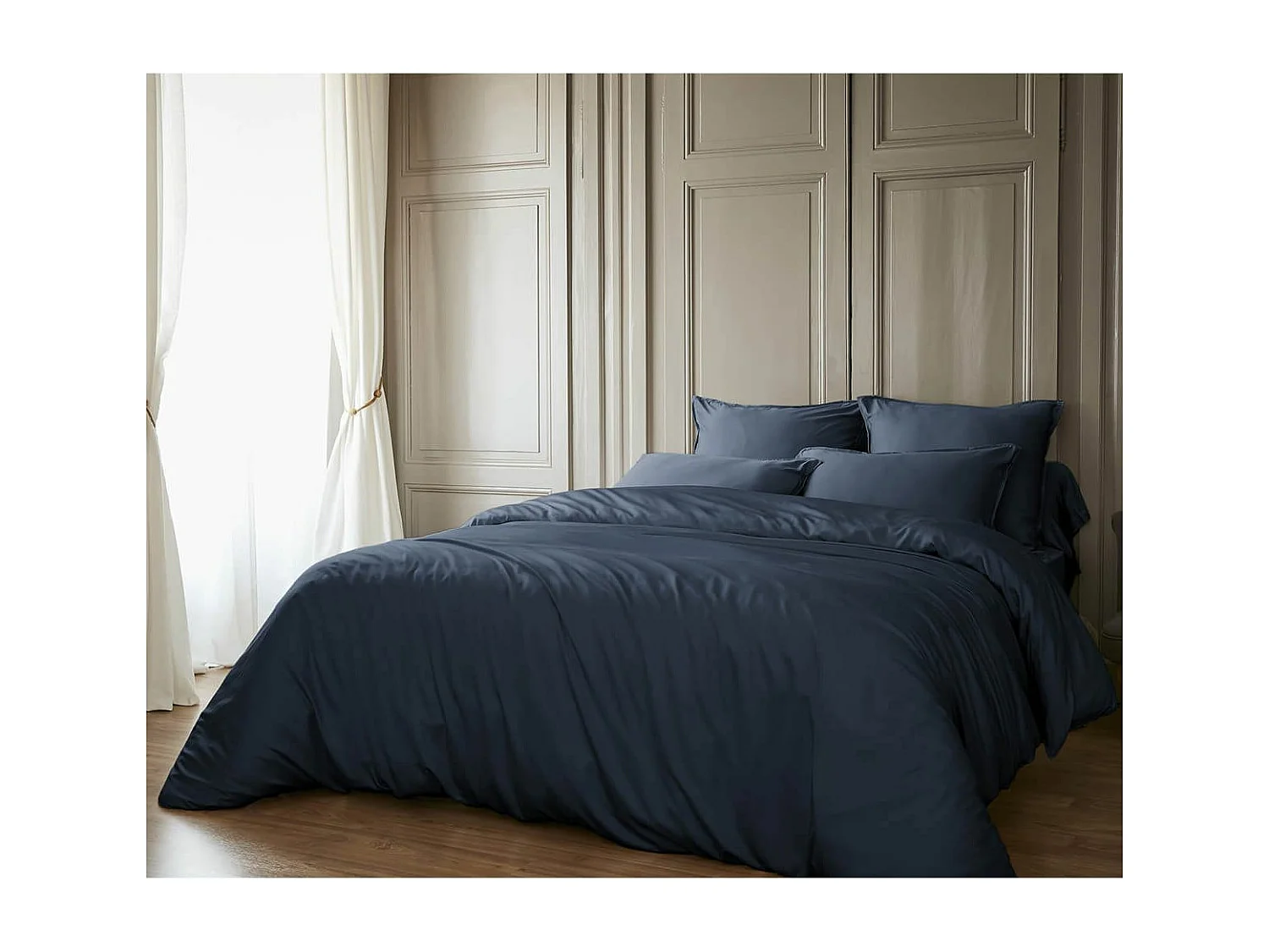 DALIA - Housse de Couette 260x240cm 100 % Viscose de Bambou Bleu nuit