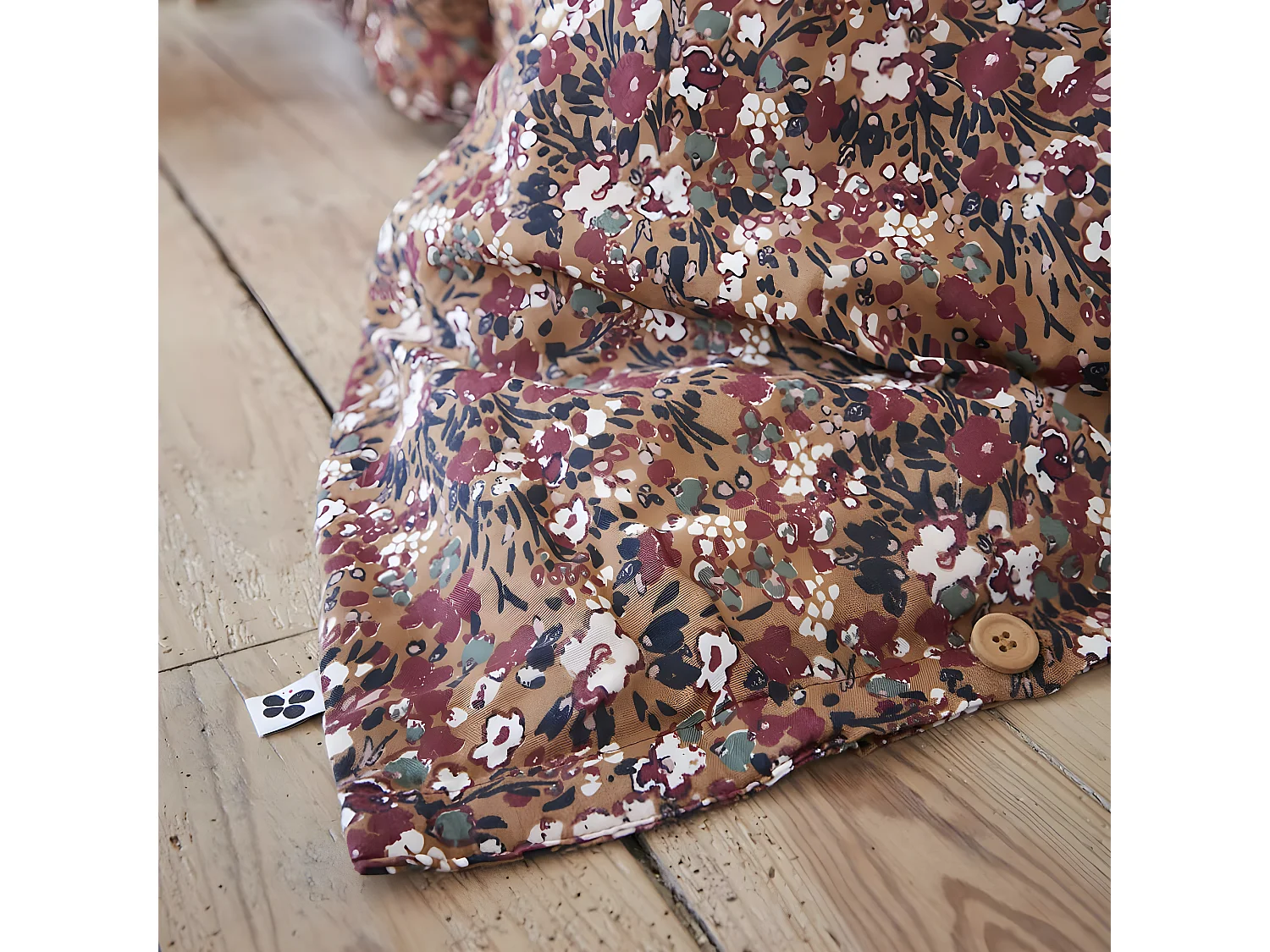 ADONIS BRUN - Housse de Couette 260x240cm Gaze de Coton Fond Brun Motifs Fleurs