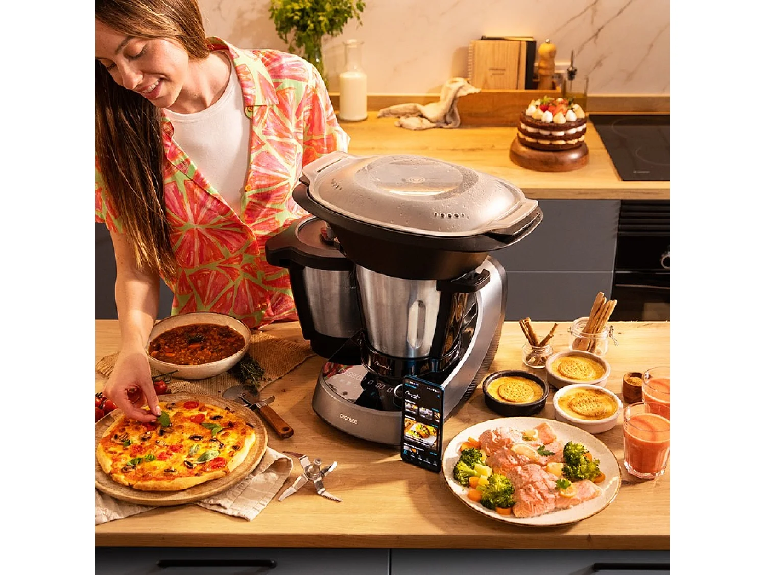 Robot de cocina Cecotec Mambo 11090 Habana 1600W 3,3L 37 funciones control WiFi inox