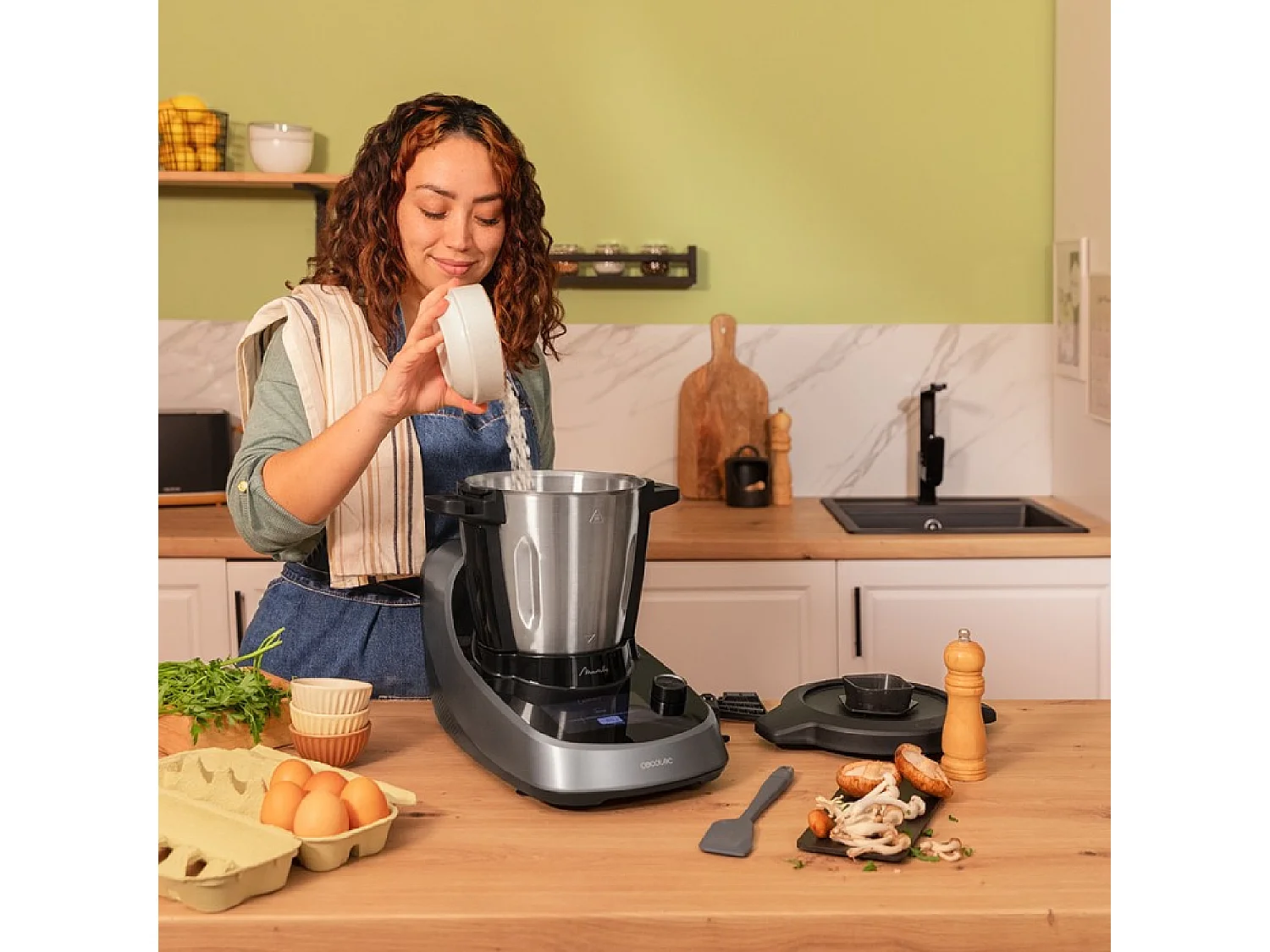 Robot de cocina Cecotec Mambo Touch Wifi + App + accesorios inox