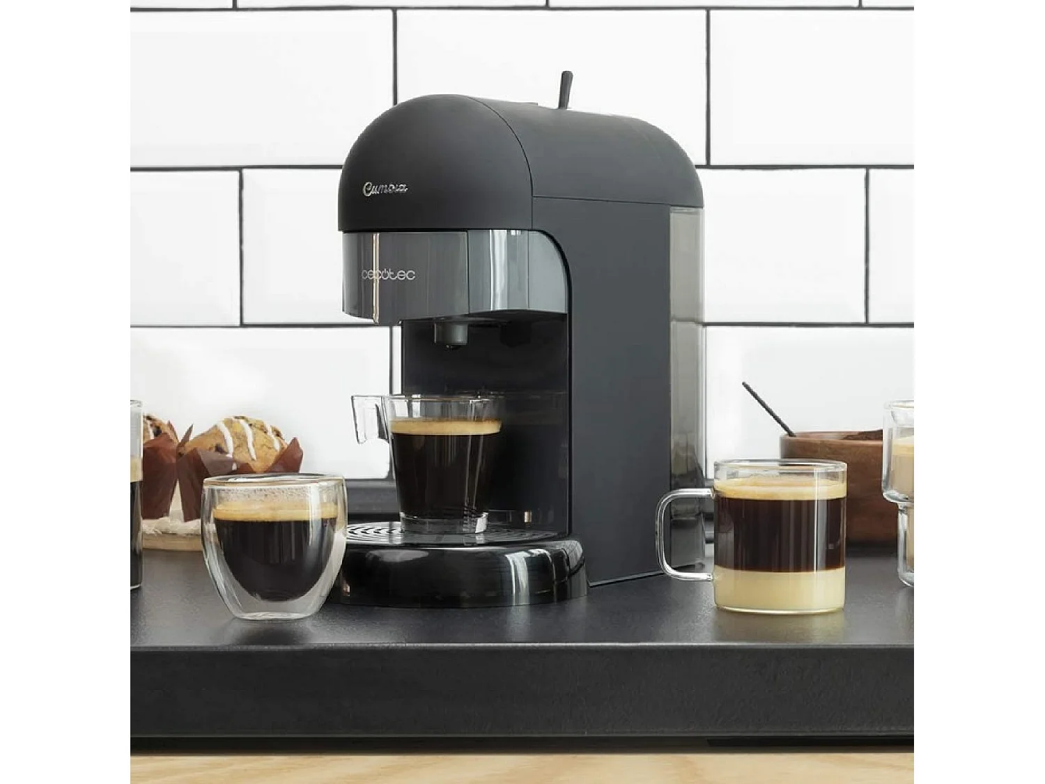 Cafetera express Cumbia Capricciosa Black. 19 Bares de presión, Apta para café molido y cápsulas monodosis ESE, Depósito agua 600 ml, Filtro apto lavavajillas