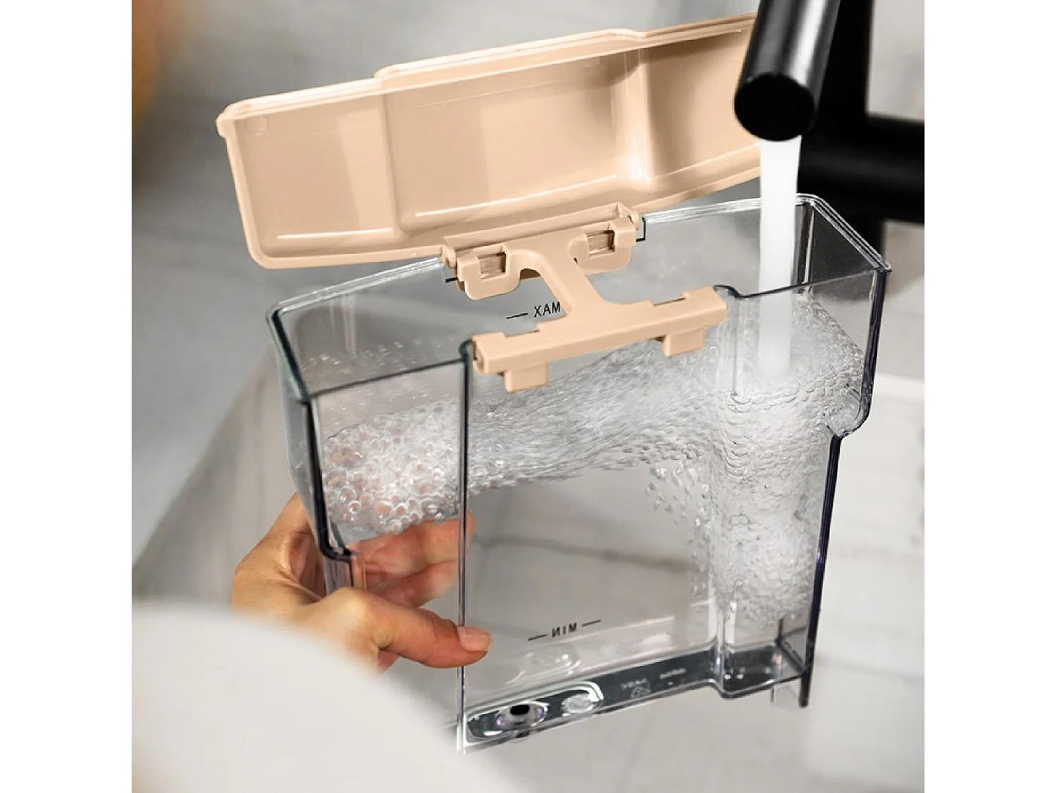 Cafetera Cecotec Power Espresso 20 Tradizionale Light 1350W 20 bar 1,5L beige