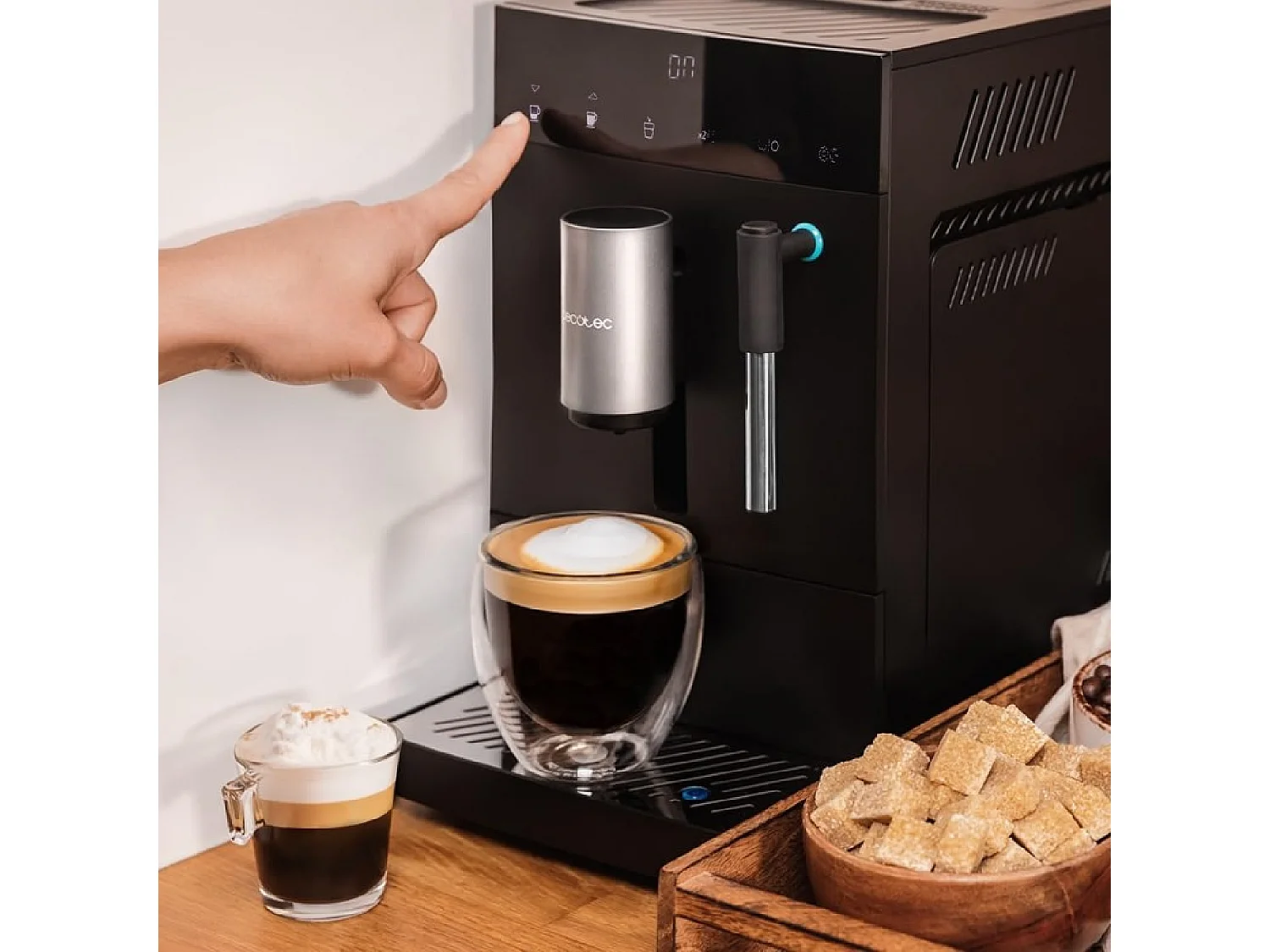 Cecotec Máquina de café super-automática com 19 bares, Thermoblock e vaporizador.