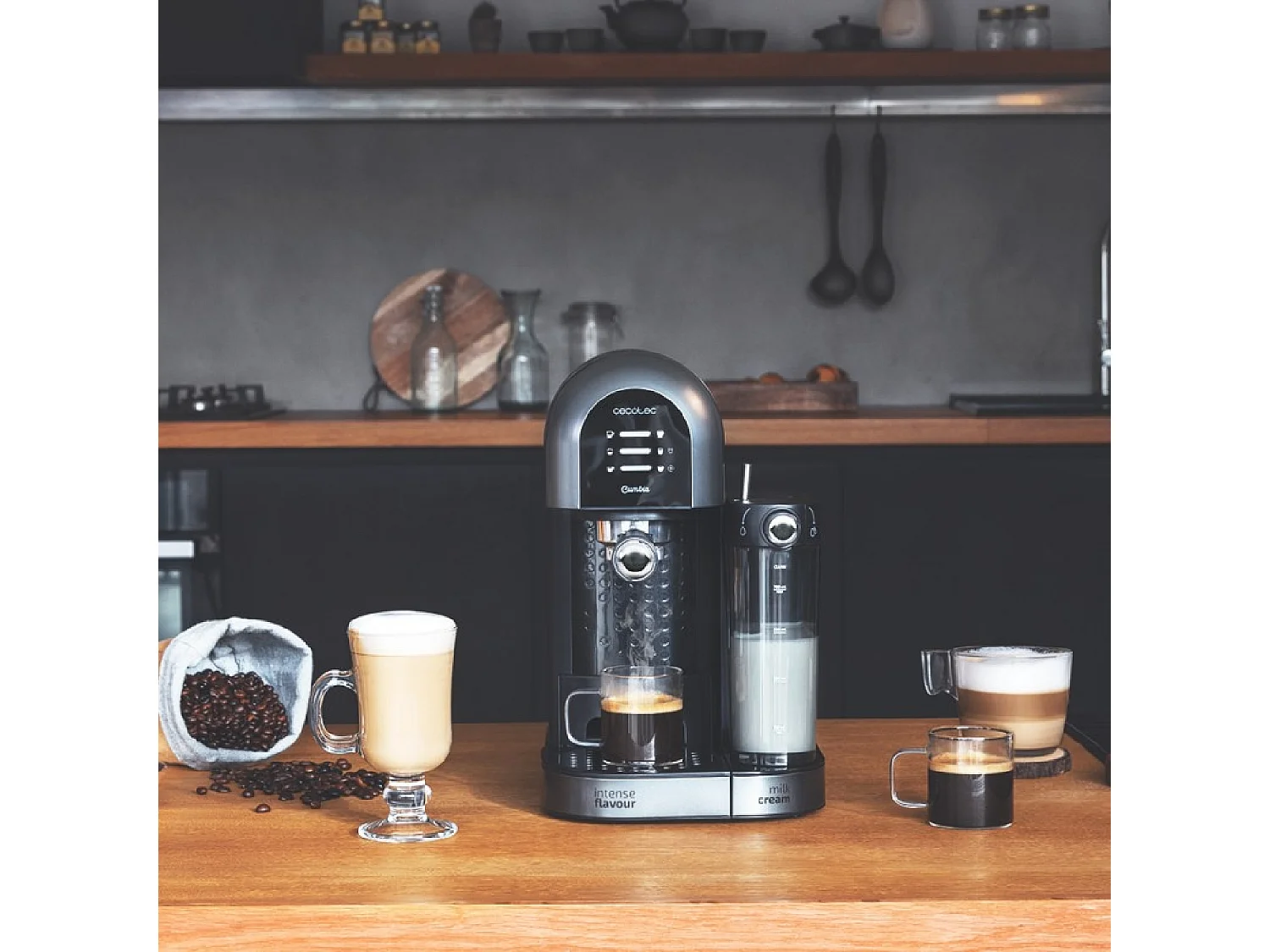 Cecotec Cafetière Semiautomatique Power Instant-ccino 20 Chic Serie Nera. 1470 W, Café moulu et capsules, 20 Bars, Réservoir à lait de 0,7L, Réservoir d'eau 1,7L