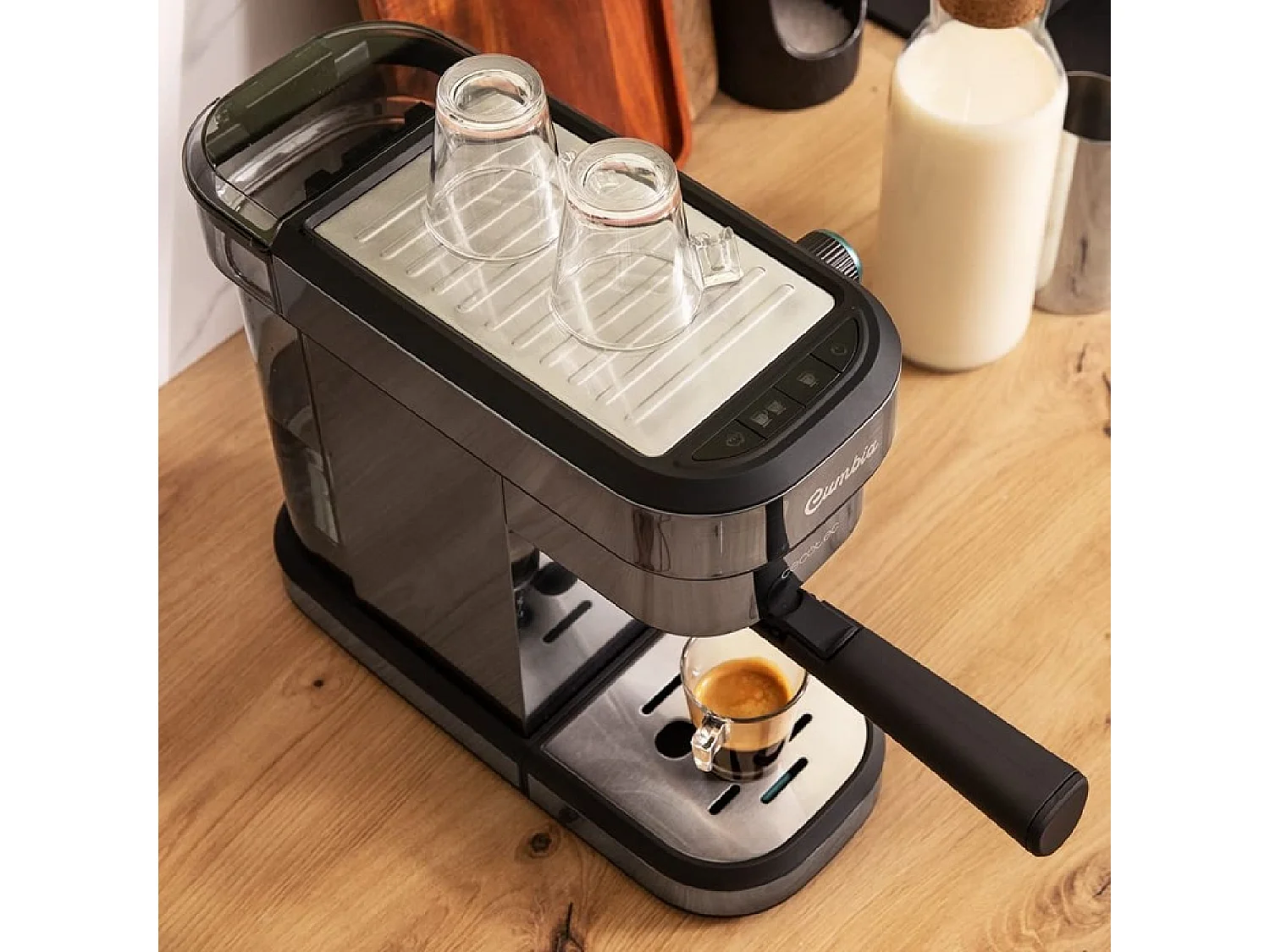 Cecotec Máquina de café expresso com 20 bares, ThermoBlock e vaporizador.