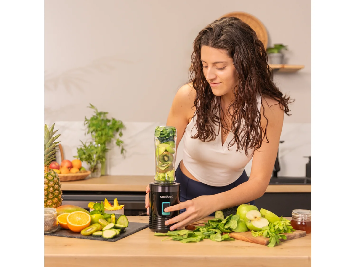 Cecotec Mixeur-blender portatif Power Titanium 300 EasyGo