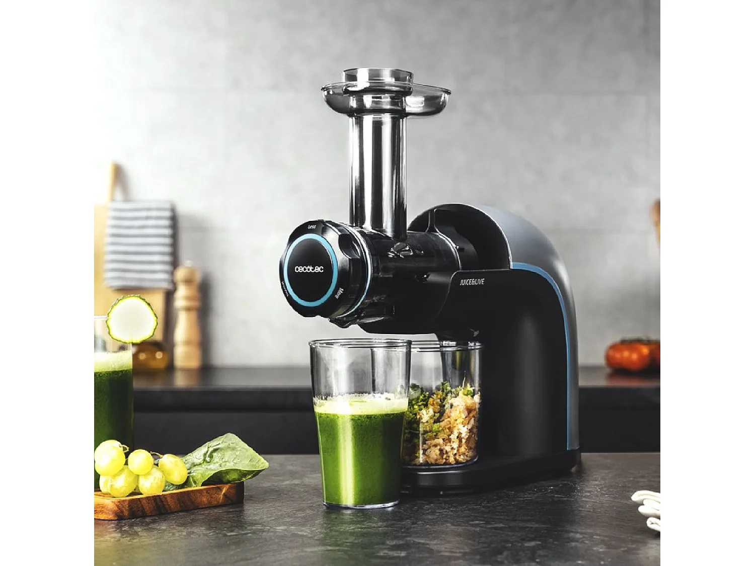 Cecotec Extracteur de jus Juice&Live 2000 EasyClean. 150 W, Filtre facile à nettoyer, vitesse lente 70 tr/min, régulateur de pulpe, 3 niveaux de liquéfaction