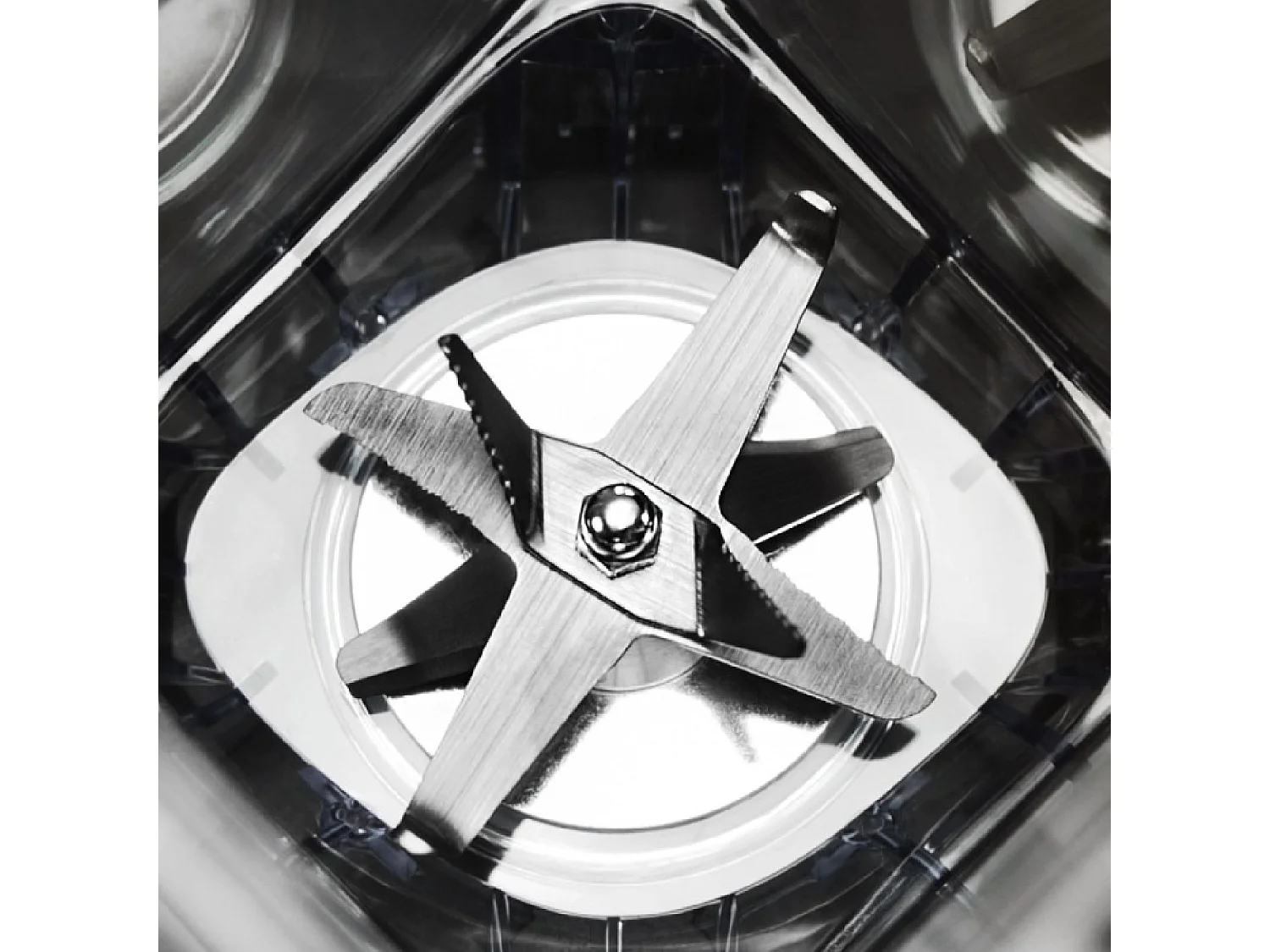 Cecotec Mixeur-blender Power Black Titanium 1000. 1000 W, Lame de 6 feuilles revêtues en titane noir, Bol en verre fondu d’1,5 L 2000 W, Nègre