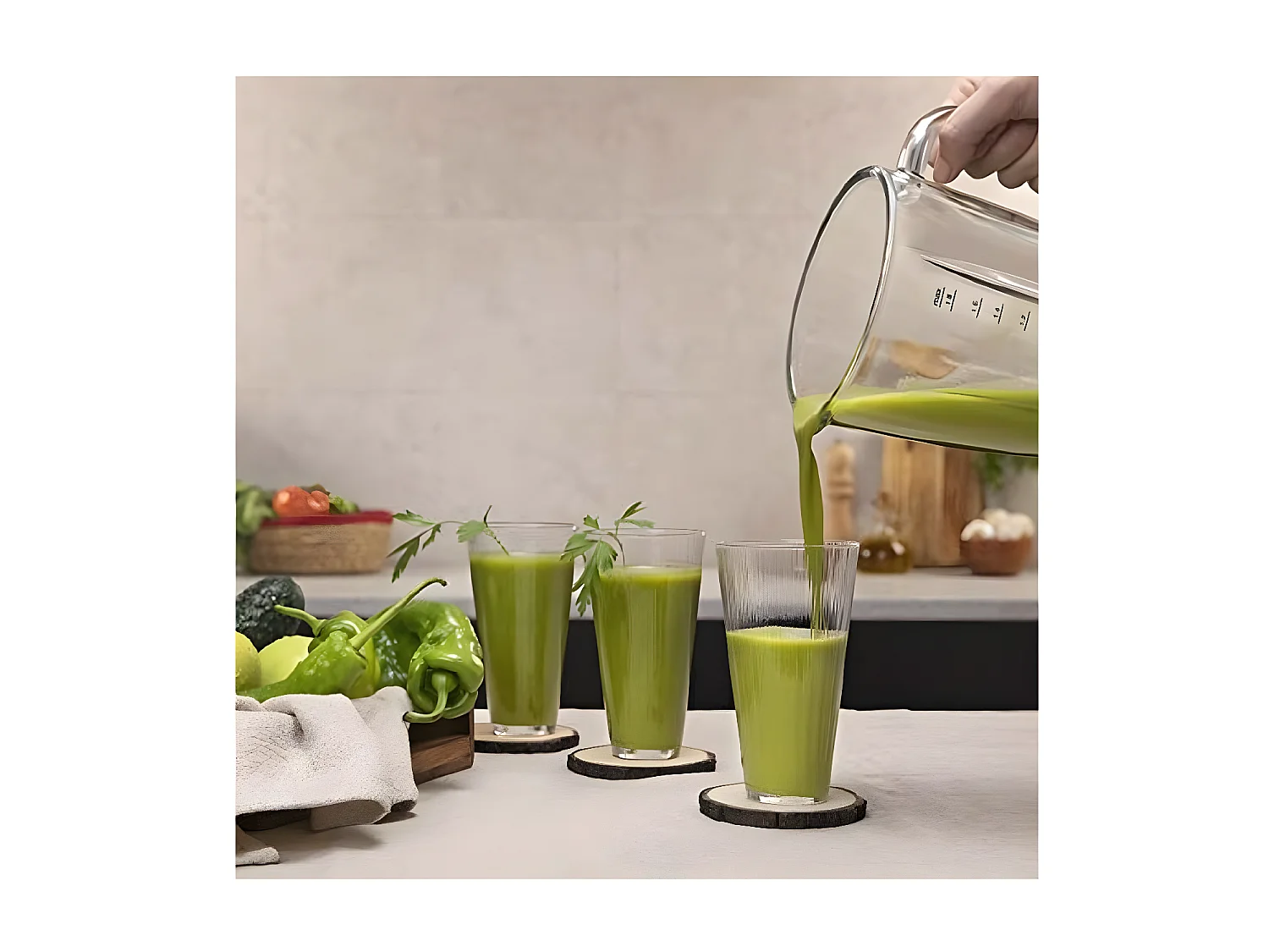 Cecotec Mixeur-blender Power Black Titanium 1000. 1000 W, Lame de 6 feuilles revêtues en titane noir, Bol en verre fondu d’1,5 L 1300 W, Inox