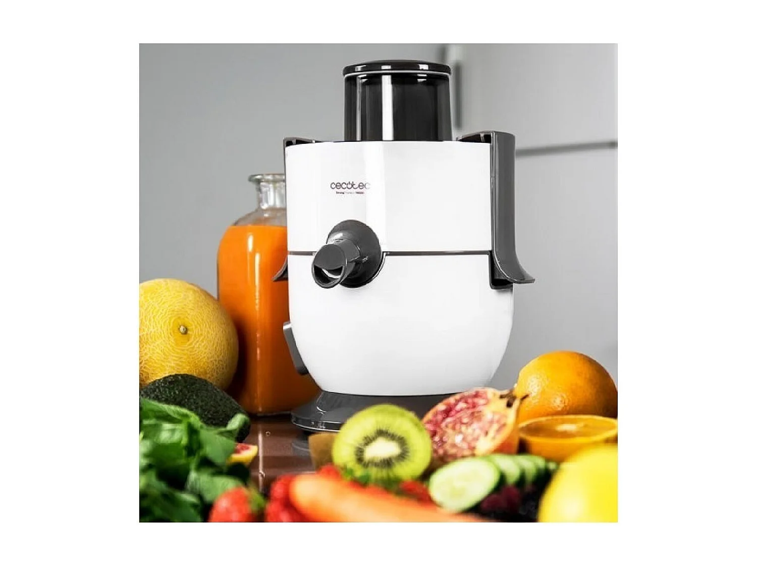 Licuadora orbital StrongTitanium 19000 Cecotec 650W 19000 rpm 2 velocidades blanco