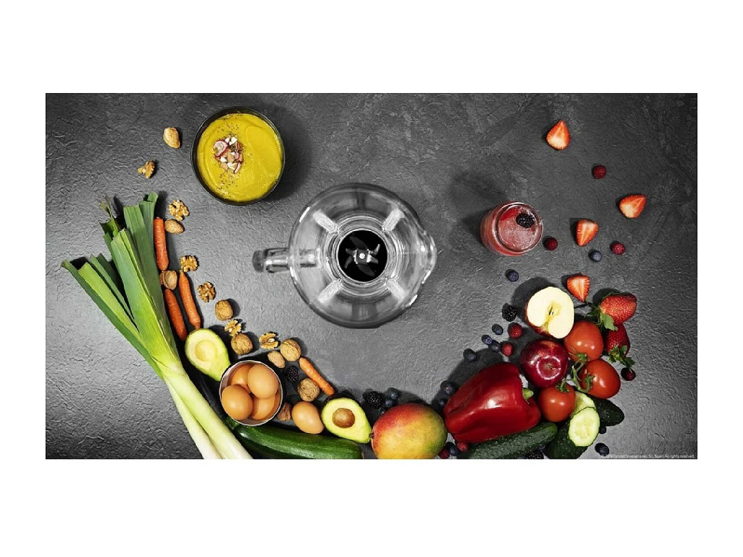 Cecotec Mixeur-blender avec verre Power Titanium 1250W avec filtre pour jus, en acier inoxydable, verre fondu thermorésistant et lames en titane. Numérique, 1800 W