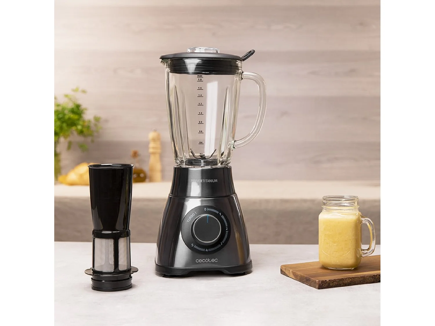 Cecotec Mixeur-blender Power Black Titanium 1000. 1000 W, Lame de 6 feuilles revêtues en titane noir, Bol en verre fondu d’1,5 L 1500 W, Nègre