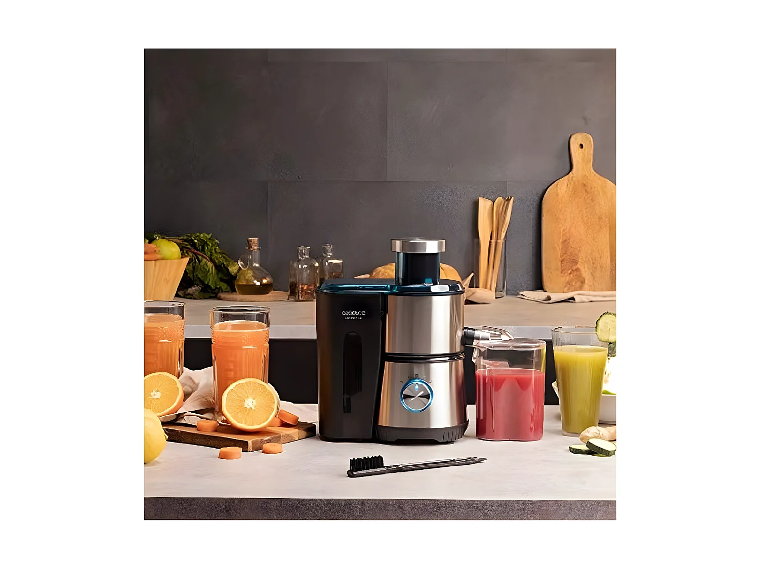 Estrattori orbitali Juice&Fresh 400 Titan Black Cecotec