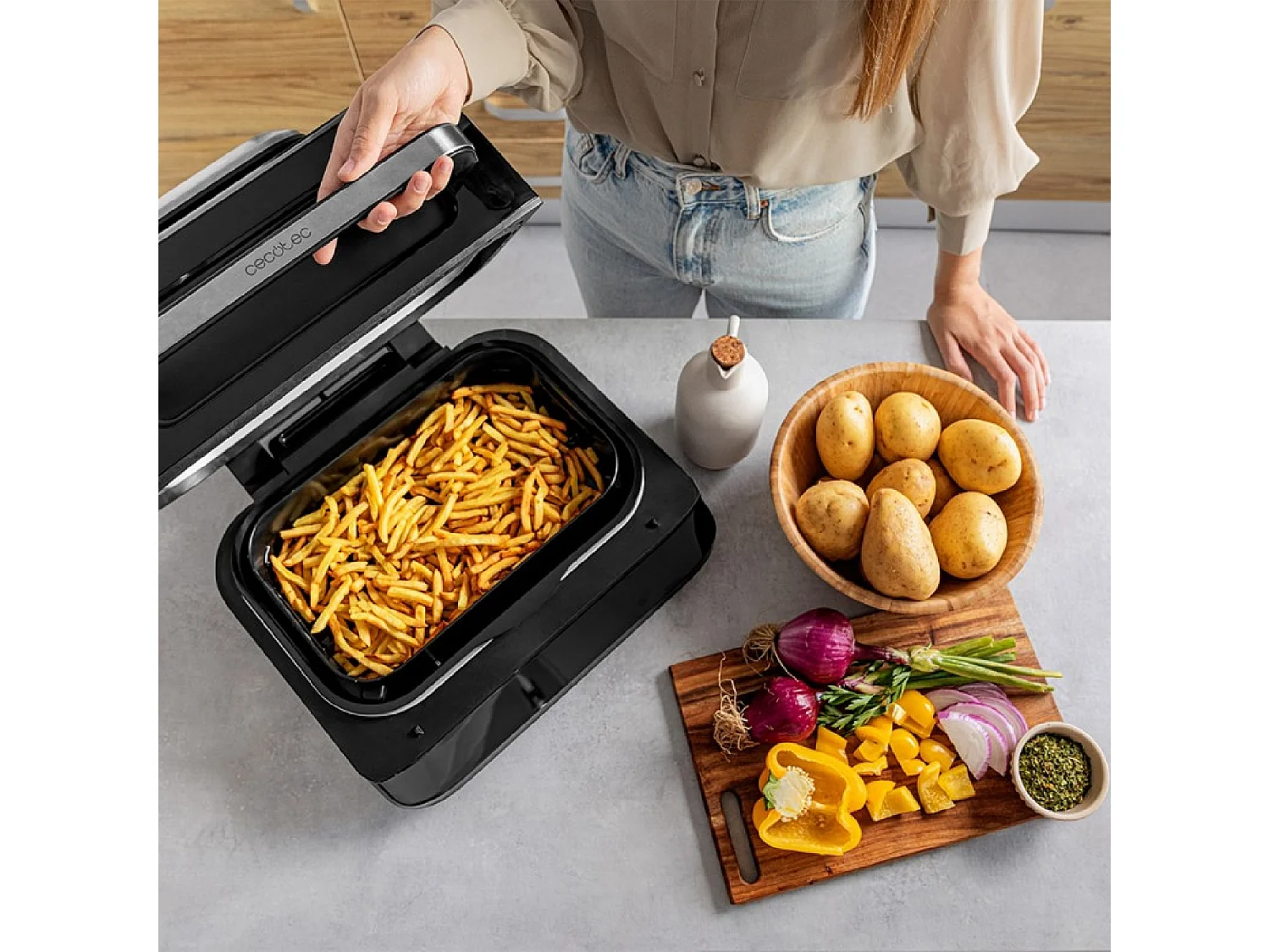 Freidora de aire Cecotec Cecofry FireDome 6000 6L 6 modos de cocinado negro