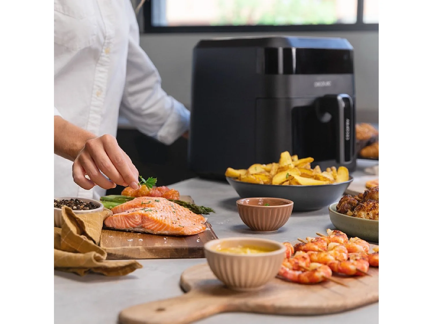 Cecotec 04340 Friteuse simple 6 L Indépendante 1300 W Friteuse à air chaud Noir