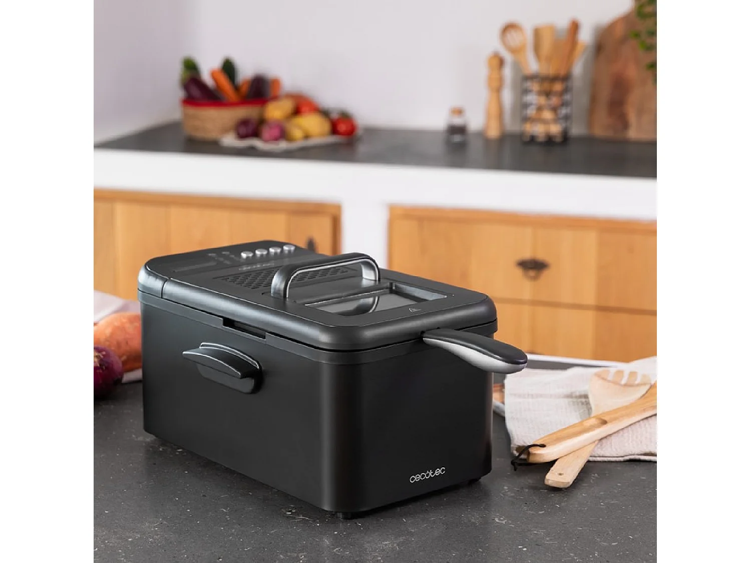 Freidora de Aceite de 3,2 Litros Cleanfry Luxury 3000 Black. 2400 W, Acero Inoxidable lacado en Negro, 5 Programas Preestablecidos, Filtro OilClean