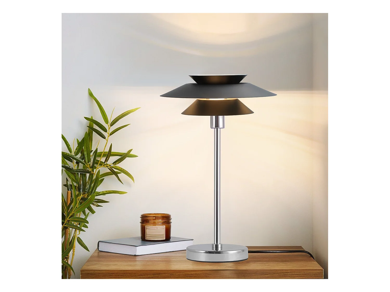 NETTLIFE Lampe de table noire Lampe de chevet moderne E14 1 flamme Salon Lampe de table métal design avec câble Lampe de chevet