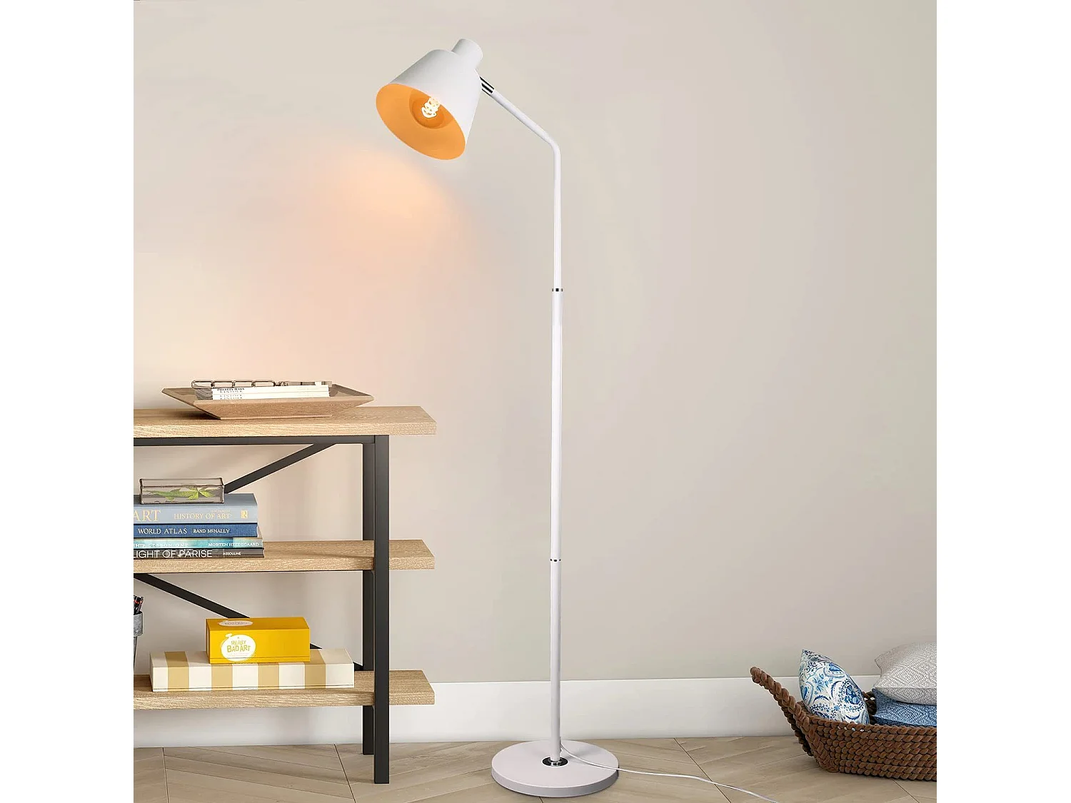 Lampe Sur Pied Debout Vintage 166 Cm Design Rétro Blanche En Métal Avec Douille E27 Maximum 40 W