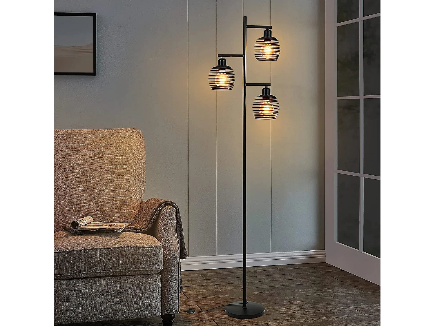 NETTLIFE Lampadaire Salon Vintage -  e27 3 flammes 25W noir industriel Lampe sur pied 152CM avc interrupteur à pied