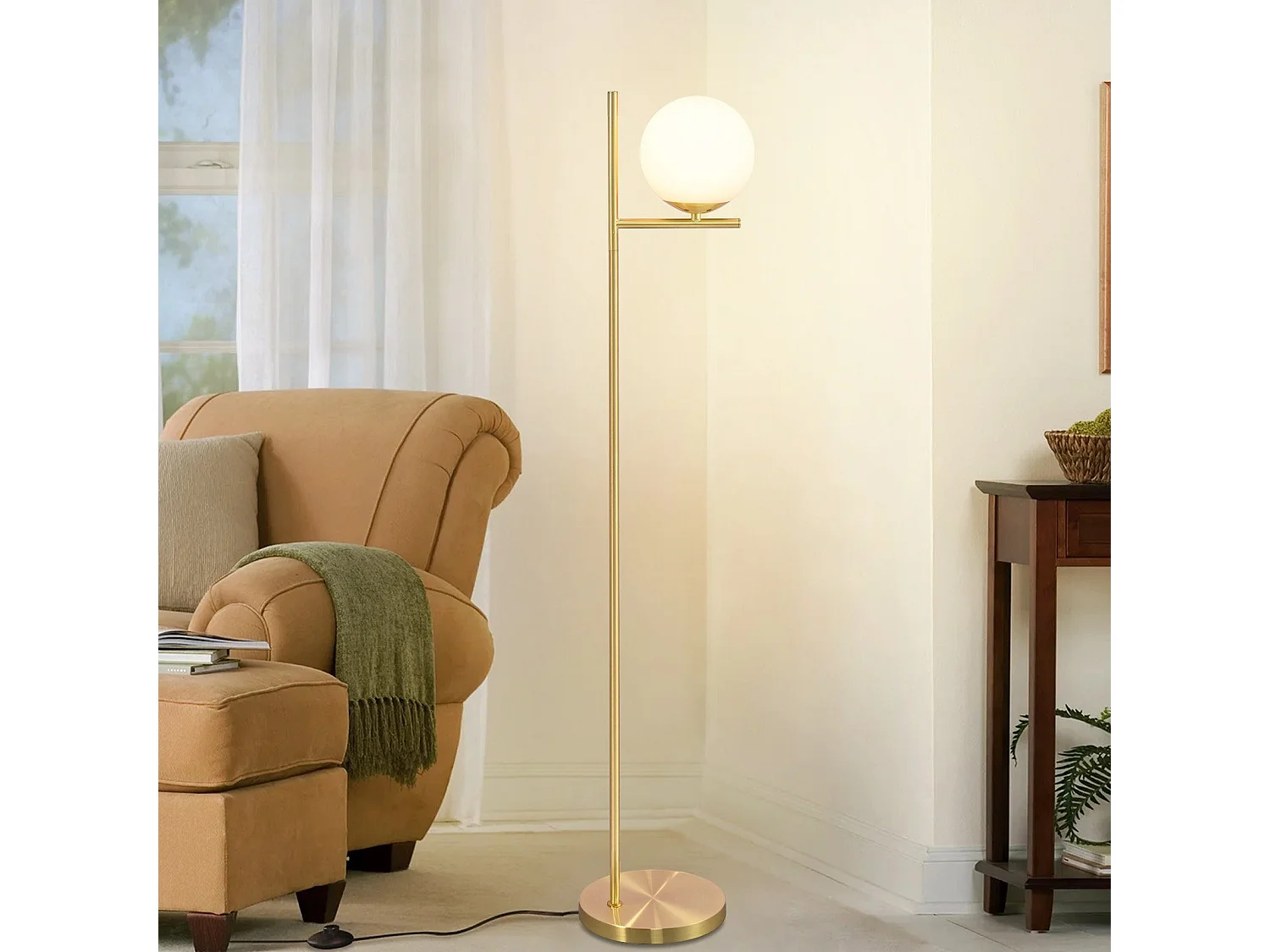 NETTLIFE Industriële gouden lamp met voetschakelaar, witte glas - metaal design, E27 vintage voetlamp, 2 meter kabel.