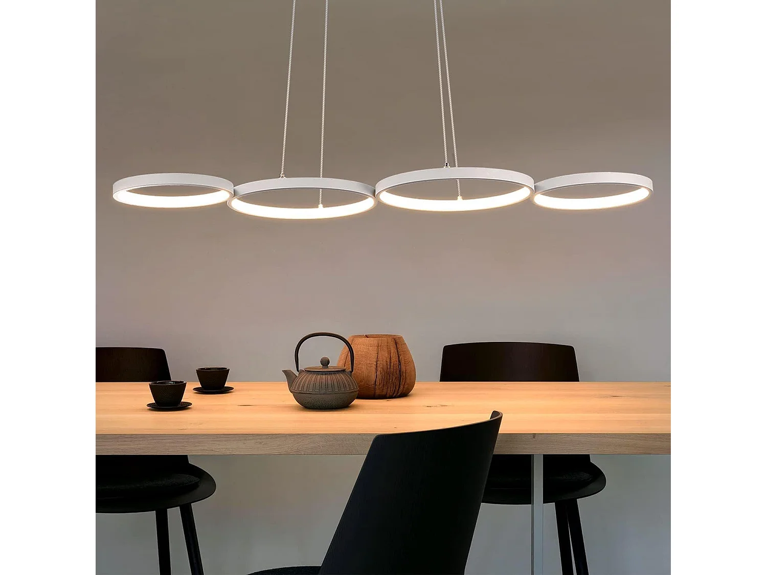 NETTLIFE Lampa Colgante LED Blanca Moderna Średnica 88cm Lampa z 4 Anillos Design de Metal Regulowane sterowanie Pilot zdalnego sterowania dla