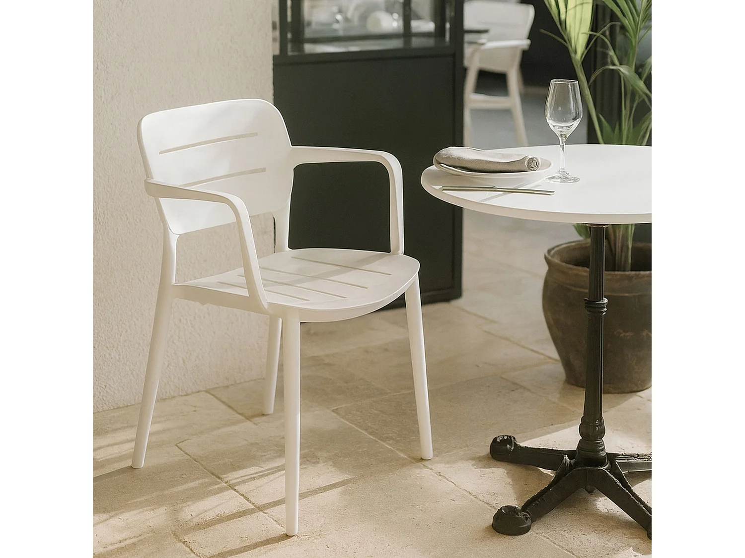 Now's Home - Lot De 4 Fauteuils De Table Blanc En Polypropylene