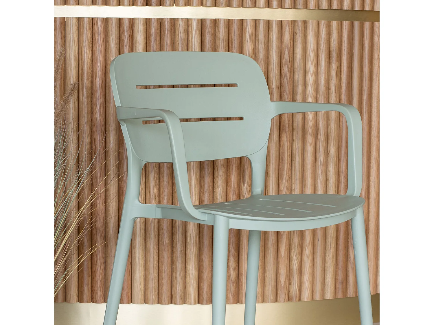 Now's Home - Lot De 4 Fauteuils De Table Vert Exterieur En Polypropylene