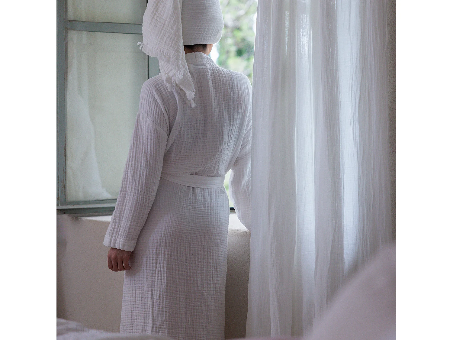 Peignoir col kimono KEA mousseline de coton taille L-XL blanc neige