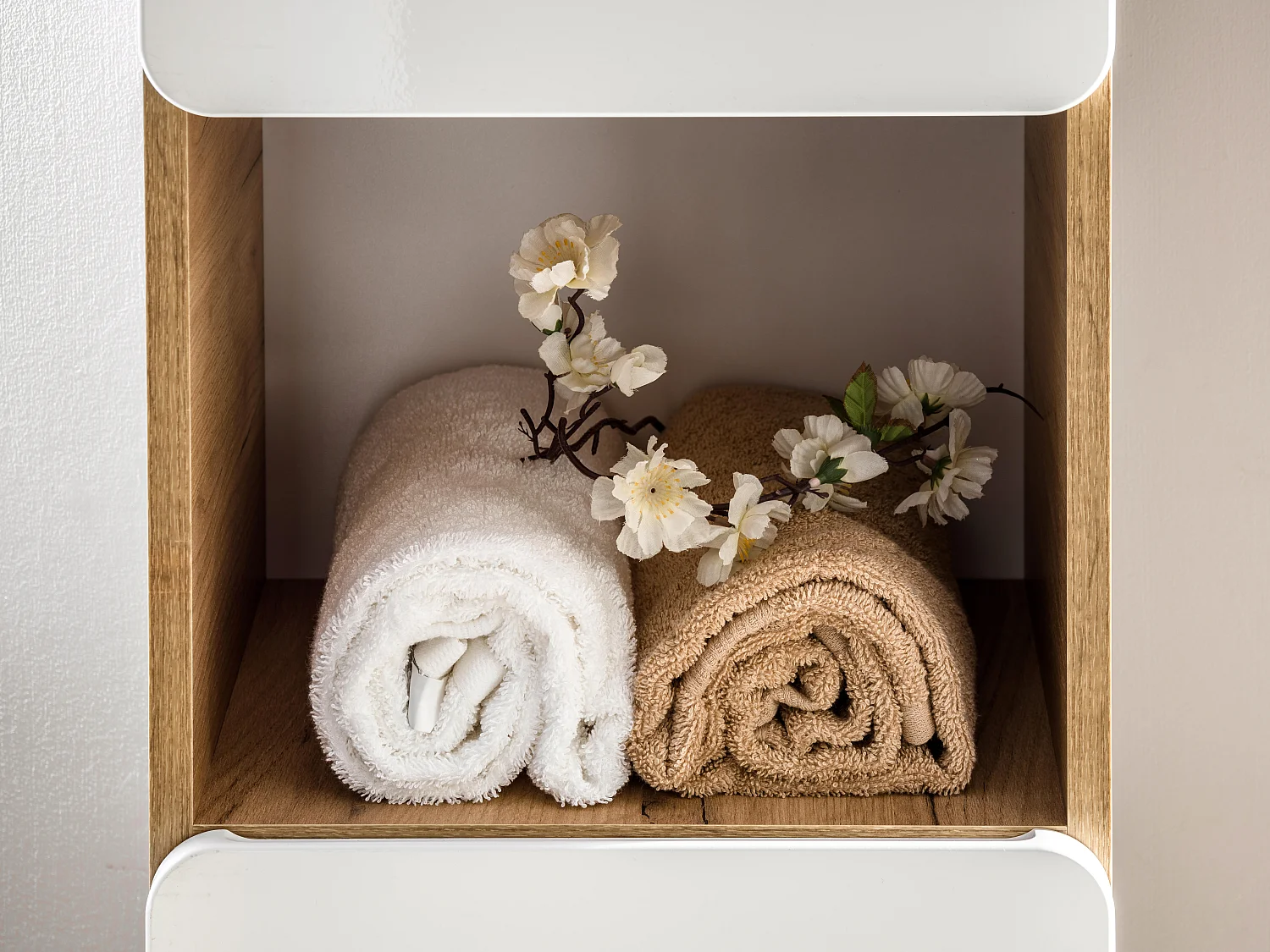 Armoire Haute ARUBA HC35 2D 35x32x170 Blanc