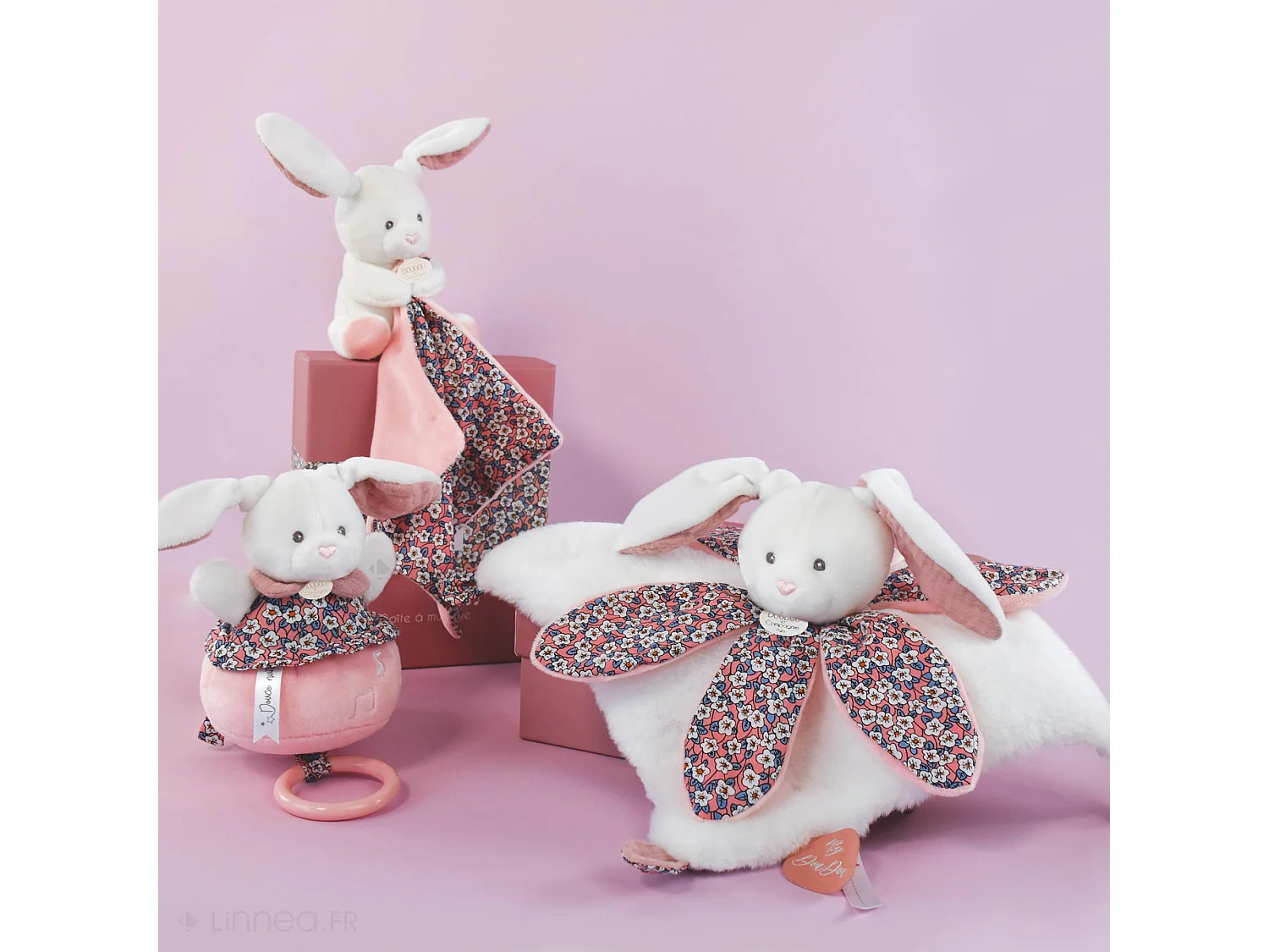 Doudou musique 14 cm polyester BOH'AIME lapin rose multicolore