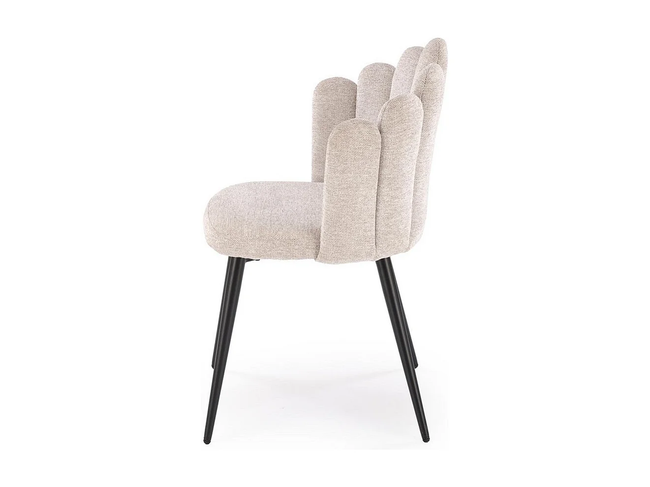 Chaise tissu beige dossier coquillage Aline