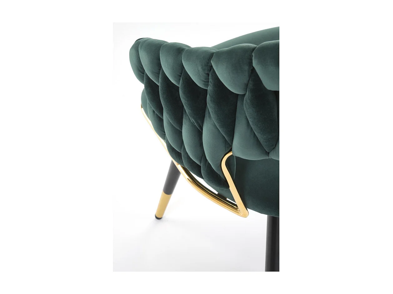 Chaise design en velours vert avec piètement doré et noir Amapola