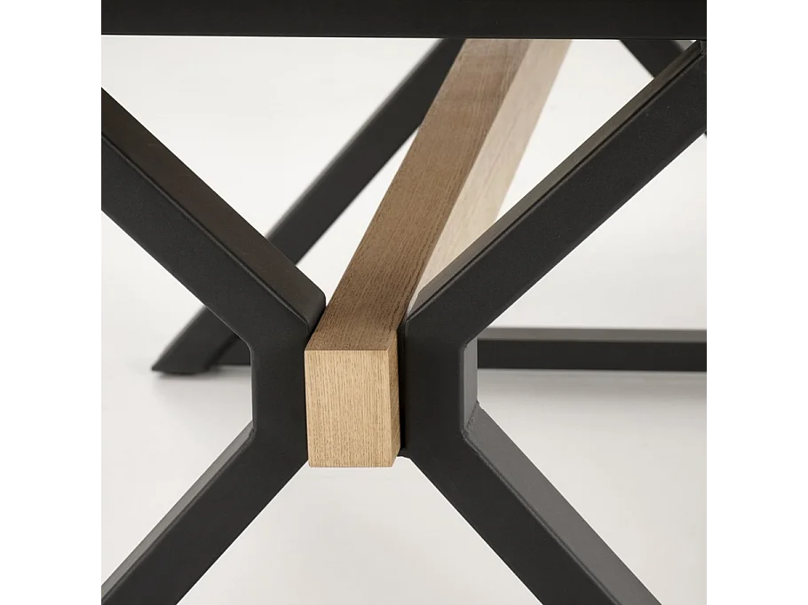 Tavolo da pranzo allungabile 180 - 300 cm in legno naturale con gambe in metallo nero HENRY