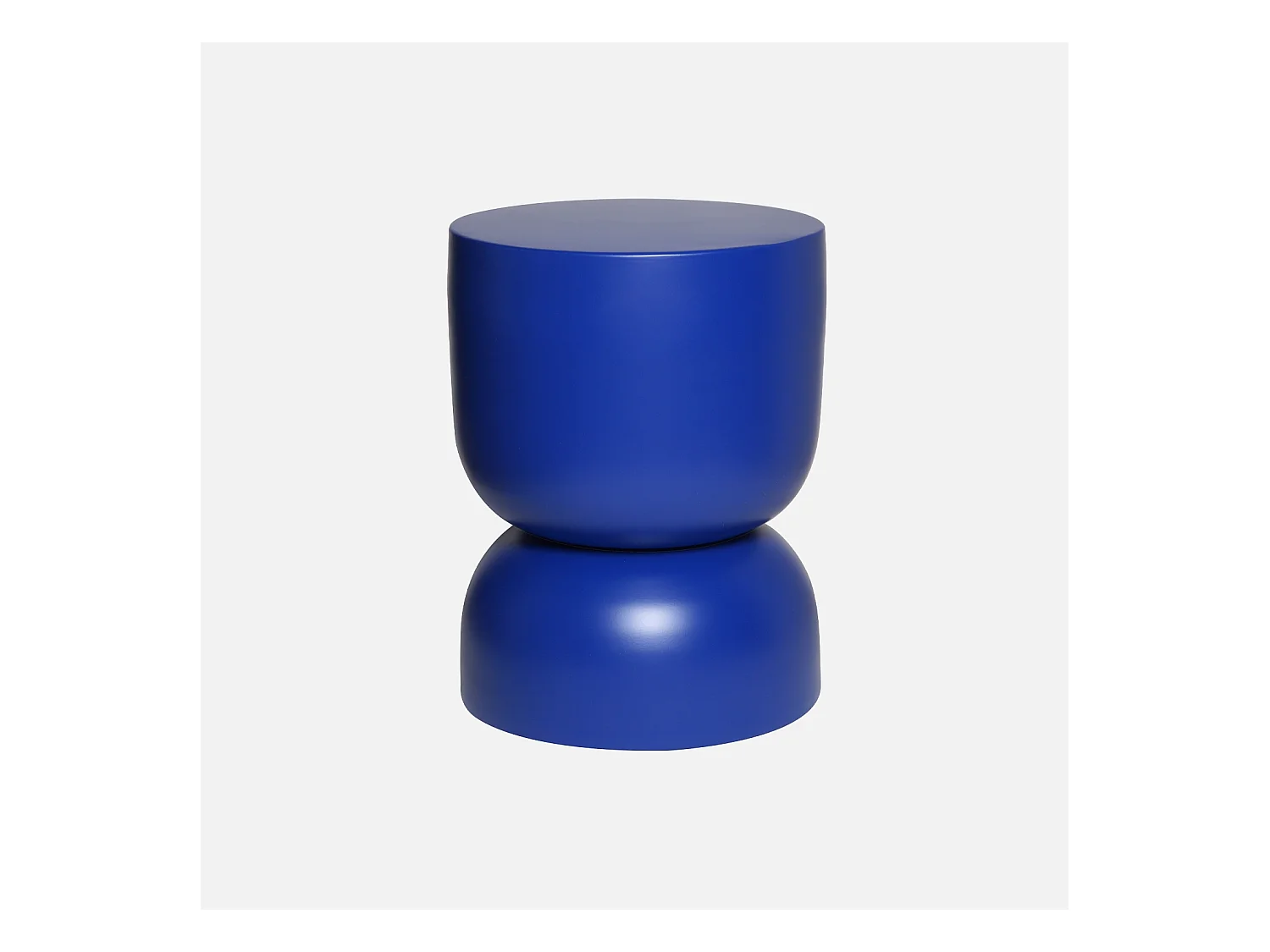 Table d'appoint. bout de canapé. table de chevet en métal. bleu Madi Ø32 x H 42cm