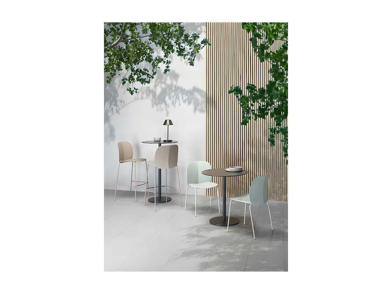 Chaise empilable Mentha recyclée par SCAB