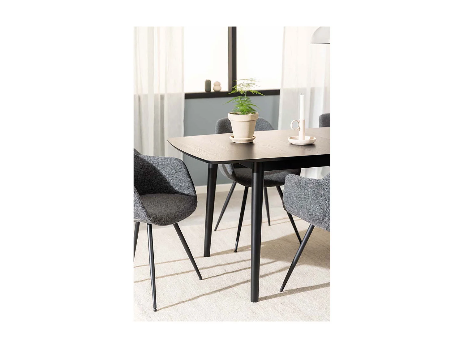 Moola eetkamertafel 90x180/219cm met extra plaat zwart.