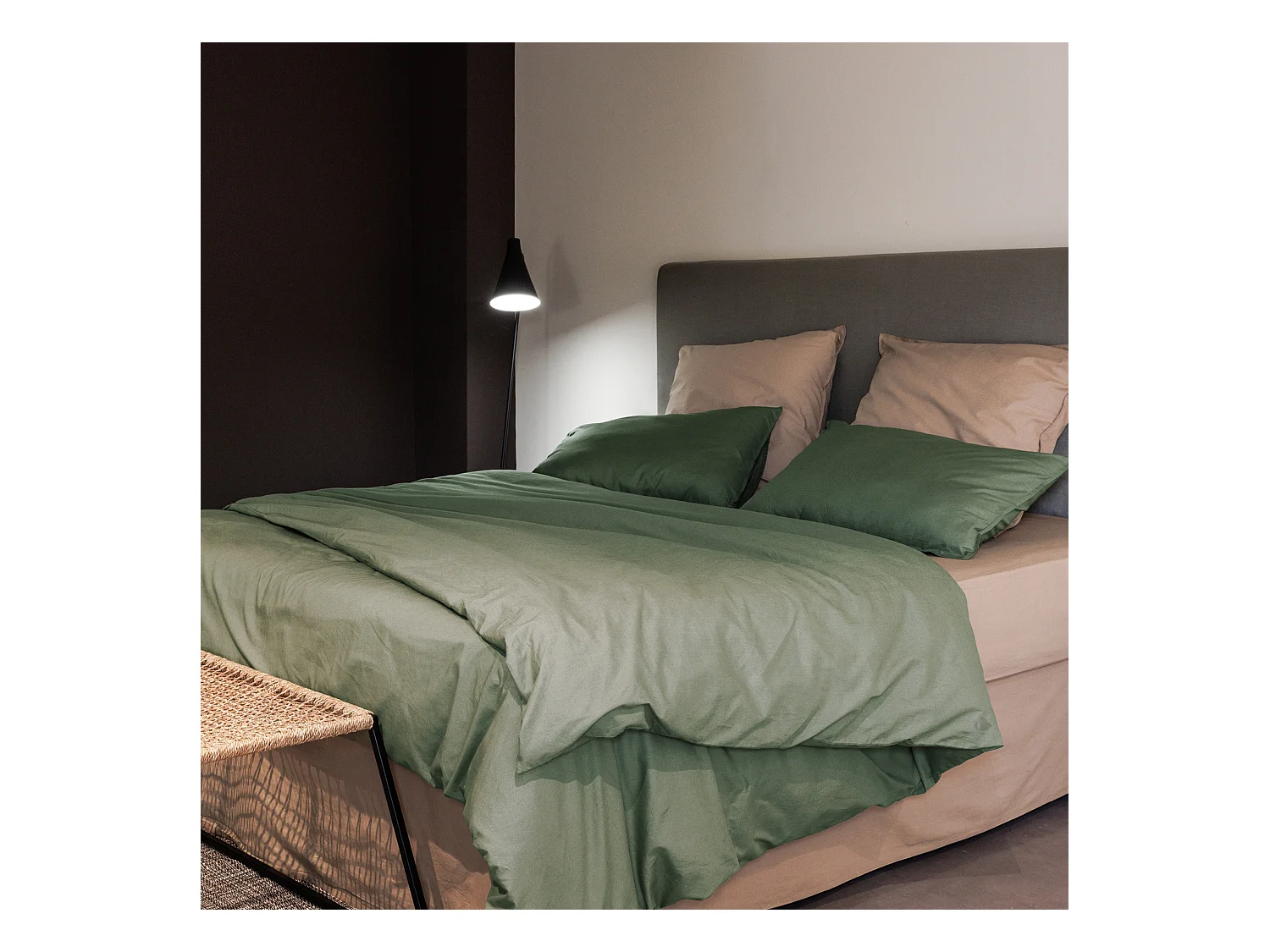 Taie de traversin 195x43 cm pur coton lavé PALACE vert mousse