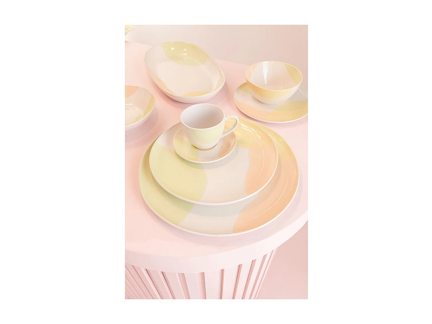 Assiette Plate en Porcelaine "Médila" 33cm Multicolore