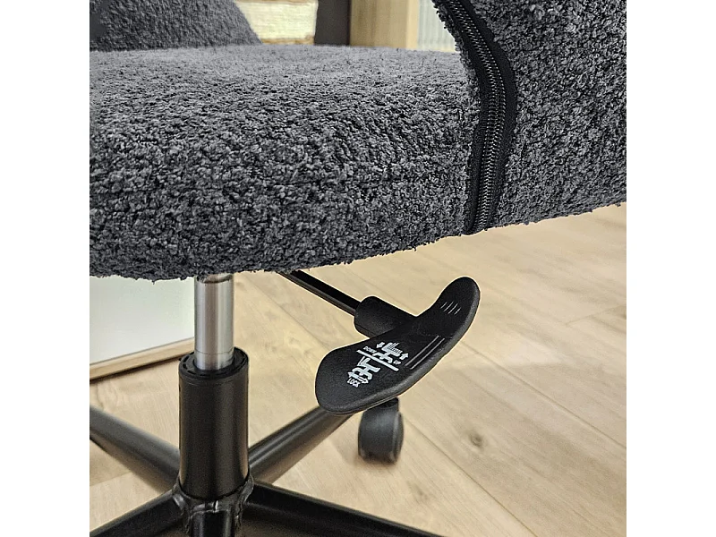 Fauteuil de bureau en tissu bouclette gris avec piètement noir - MARTY