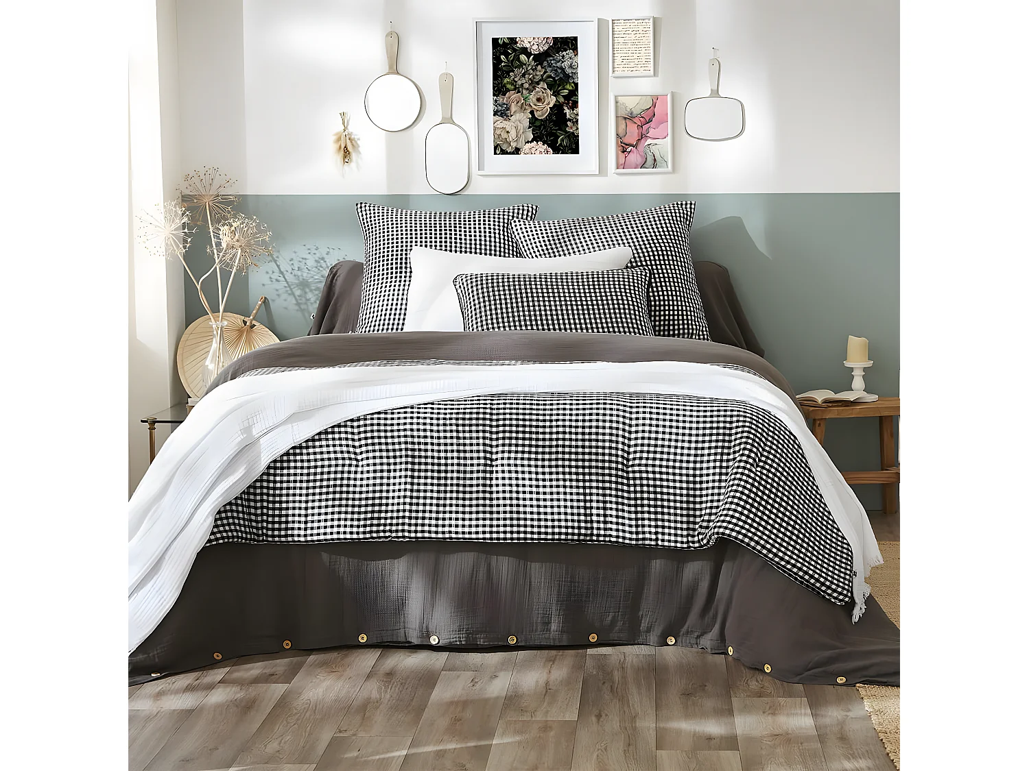 JOEL - Coussin Déhoussable 40x60cm Gaze de Coton Vichy Coloris Truffe