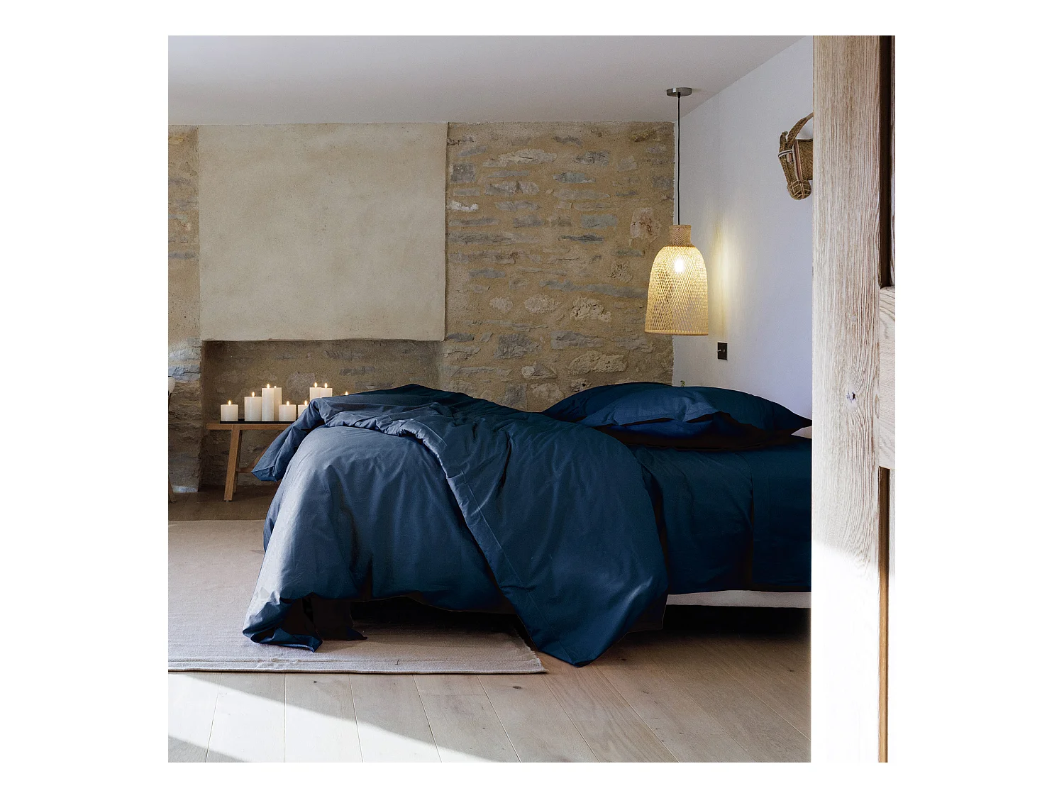Parure de lit 200x200 cm set 50x70 cm percale MANOIR bleu Marine