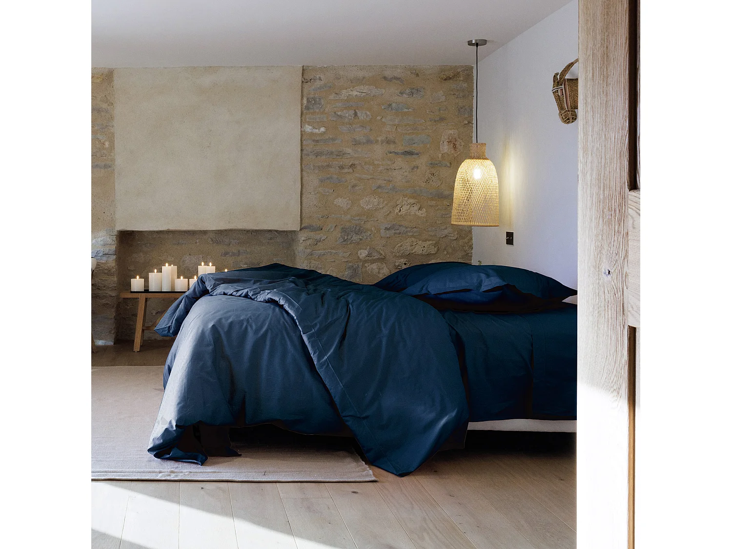 Parure de lit 200x200 cm set 50x70 cm percale MANOIR bleu Marine