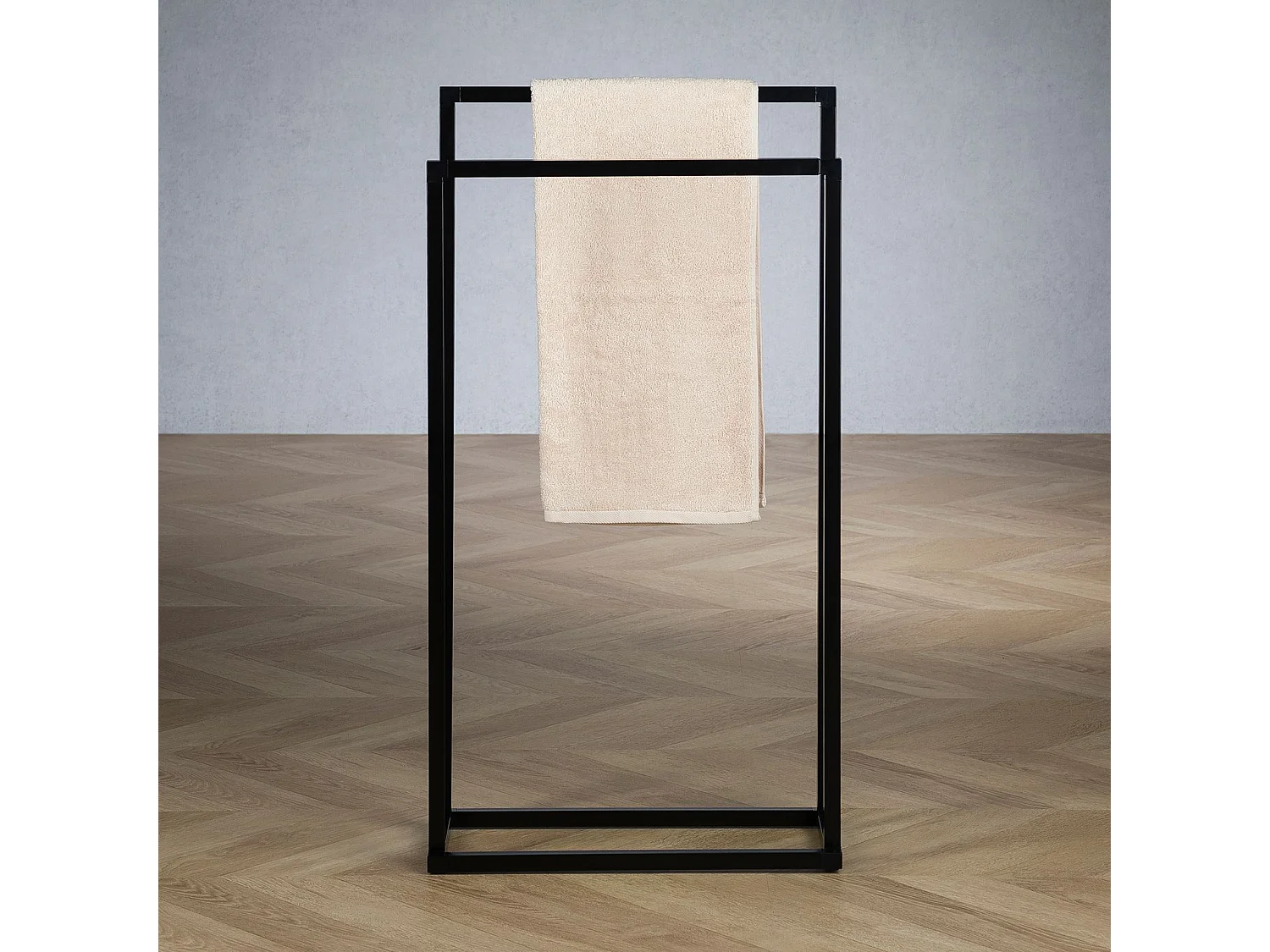 Porte Serviette Salle de Bain MAILO H 84 cm en Métal Noir, Design Simple et Moderne, Sur Pieds avec Socle Stable