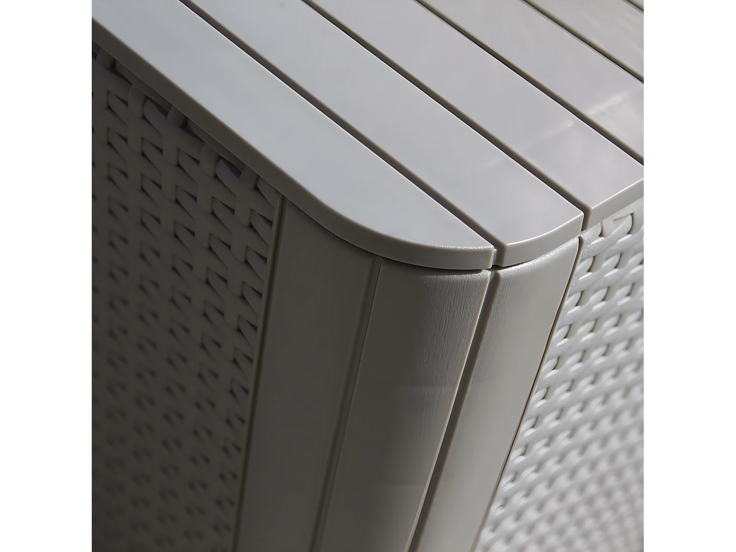 Prolenta Premium -  Table d'appoint de jardin Luzon Osier plat Cappuccino