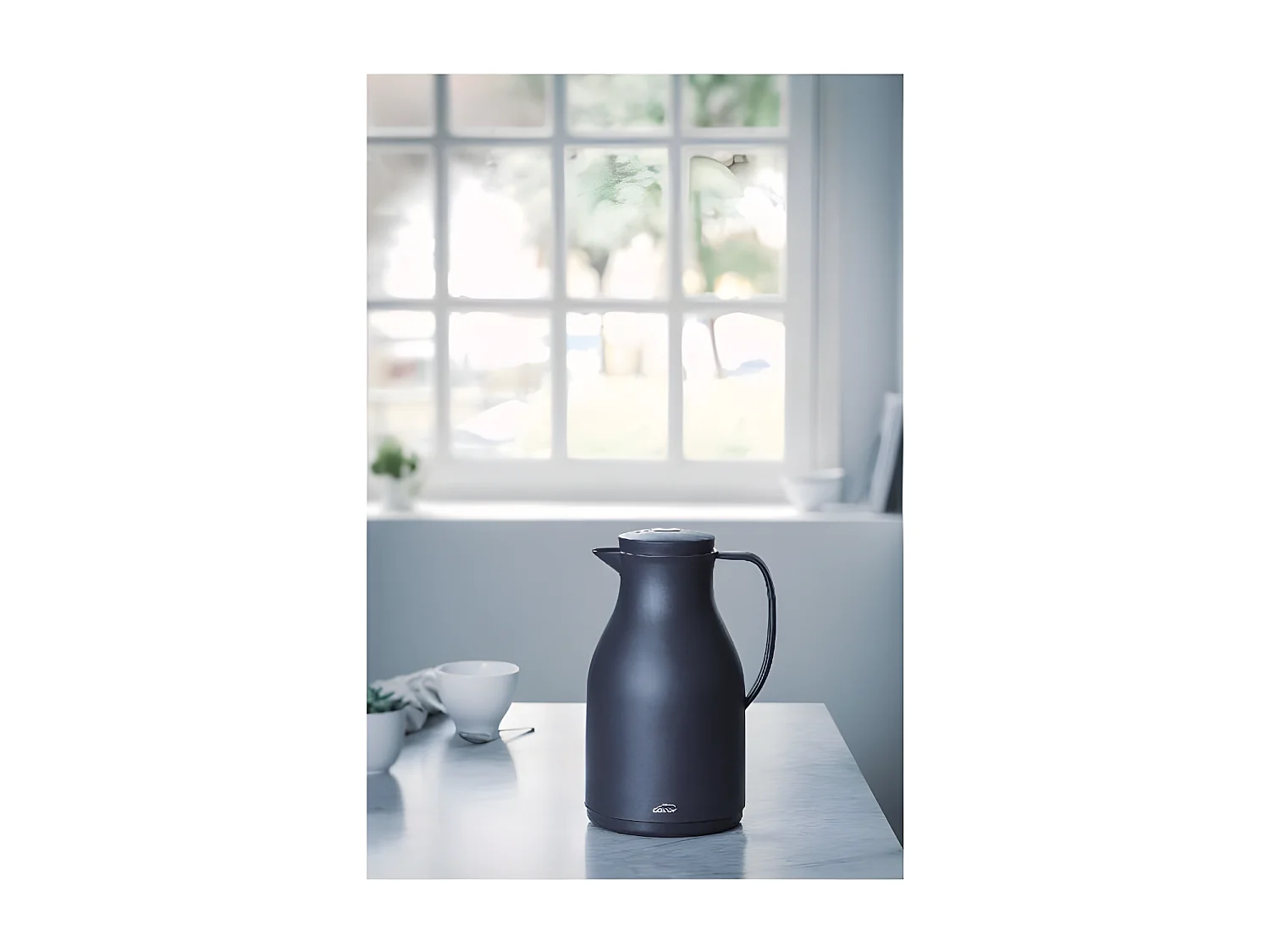 Grijze isoleerkan 1L Lacor - Houd uw warme of koude dranken urenlang op temperatuur!